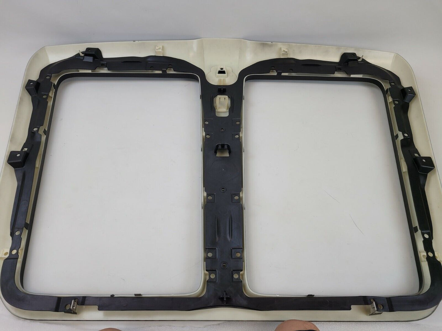 NEW Fits KENWORTH T680 2010-2018 OE TYPE Front GRILLE GRILL FRAME ALL PTD-Black