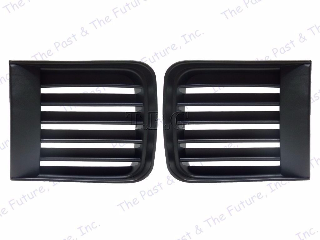 Fits 99 - 04 Pathfinder Front Bumper Fog Lamp Light Finisher Retainer Cover