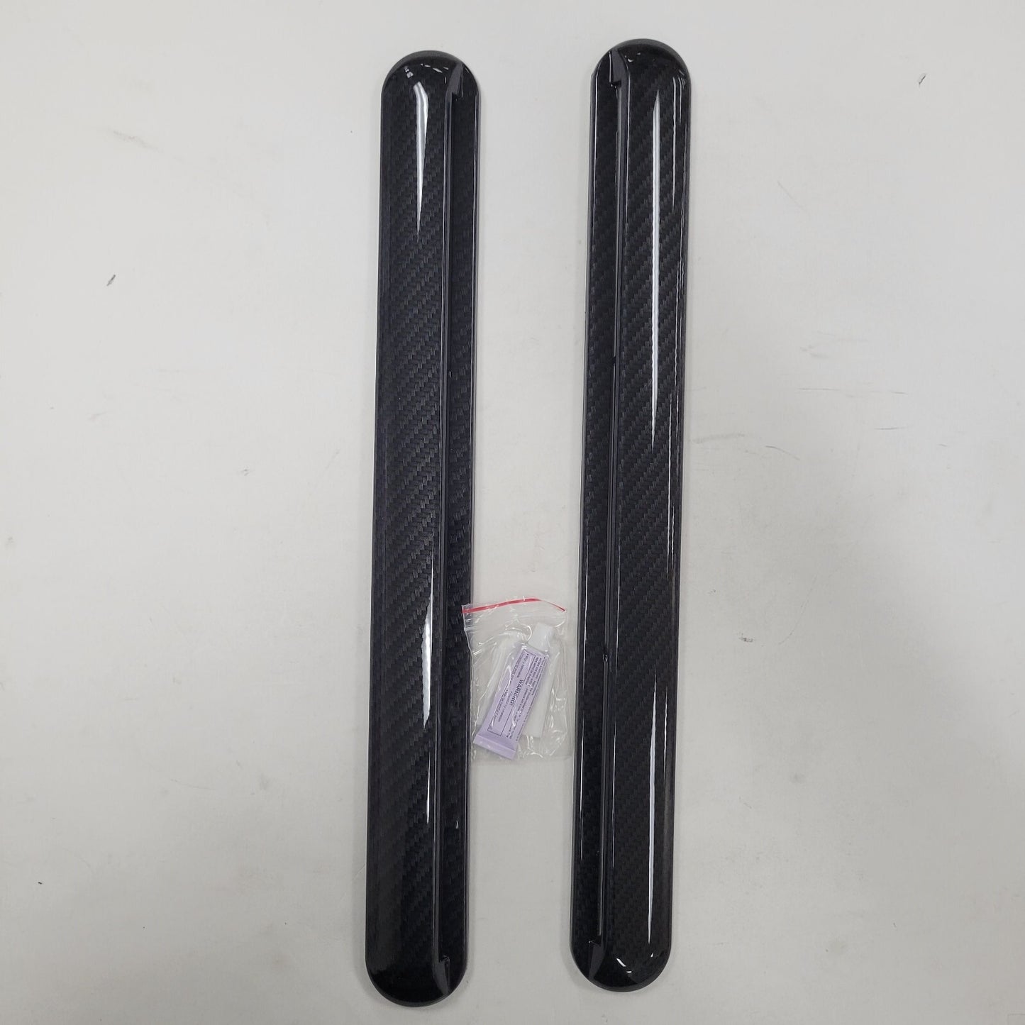 Like Carbon fiber G class W463 G500,550,350,63,65 C Pillar panels rear window tr