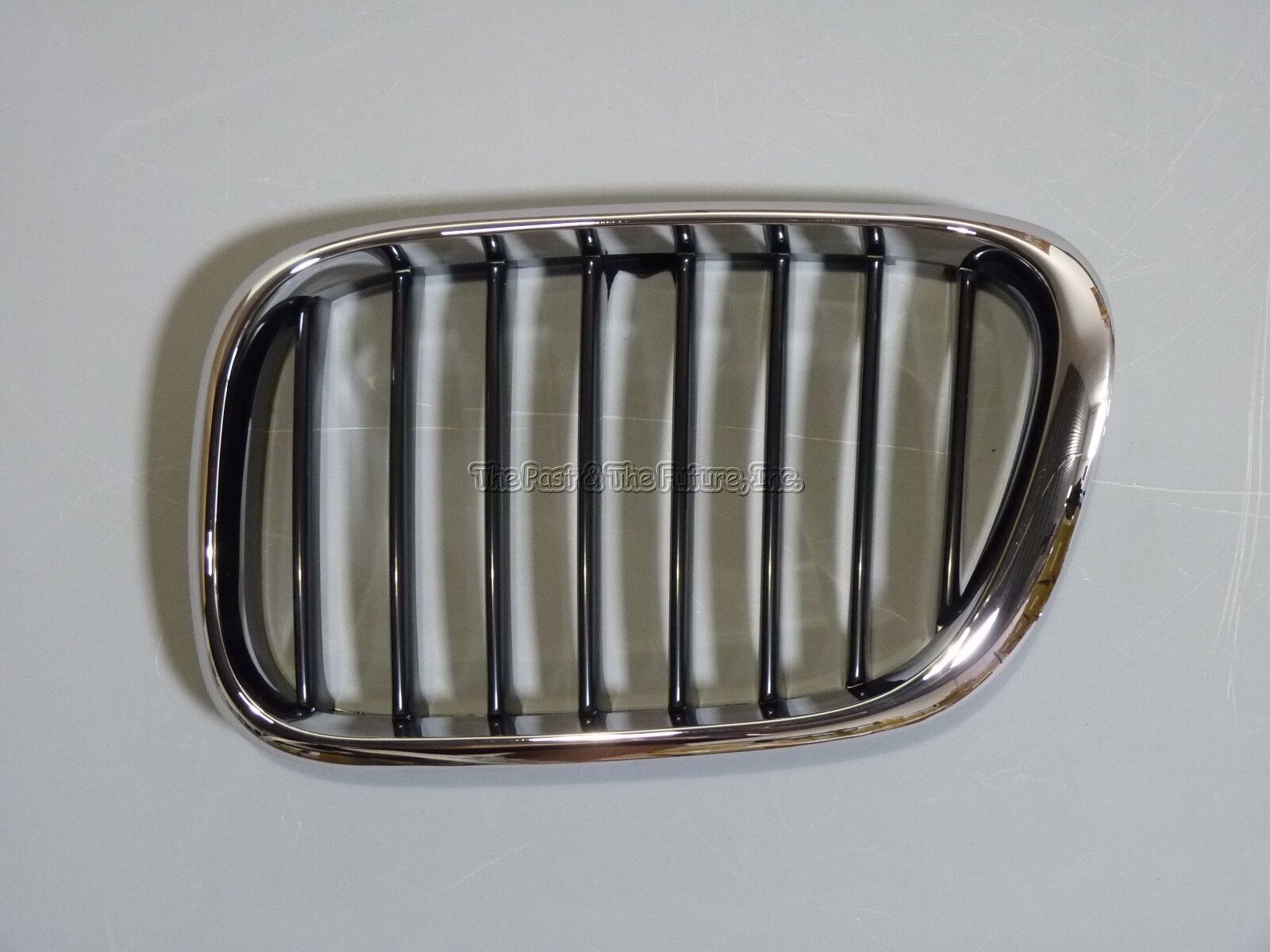 Fits BMW E53 X5 Aftermarket Front Kidney Grille Grill Chrome Black Driver Left