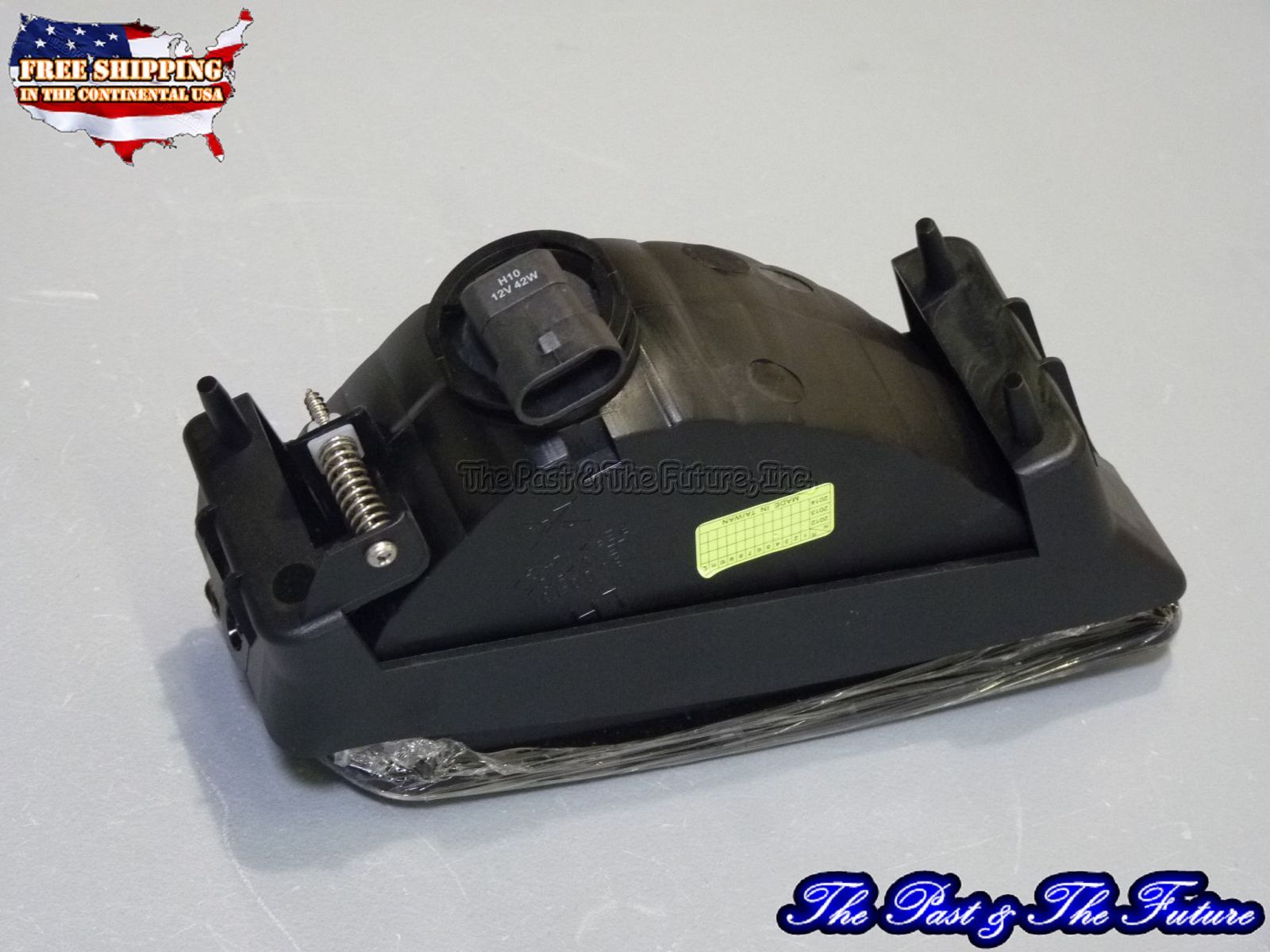 Fits 2003 2004 03 04 Ford Expedition Fog Lamp Light - Left - 1 PC GB-FL-88-101L