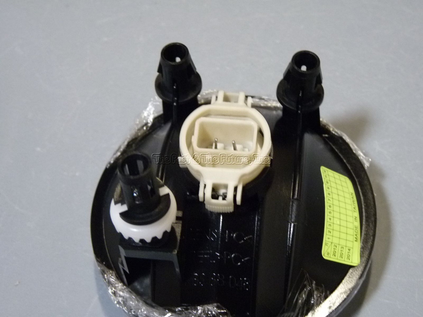 Fits Chevy GMC Ford Pontiac Replacement Fog Lamp Light Right=Left 1PC