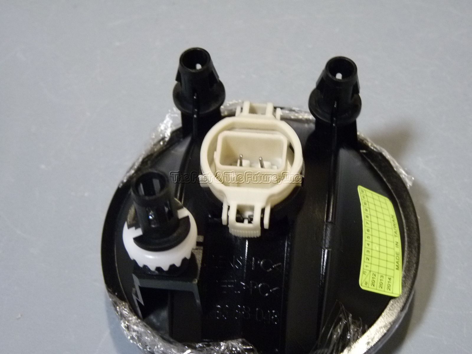 Fits Chevy GMC Ford Pontiac Replacement Fog Lamp Light Right=Left 1PC