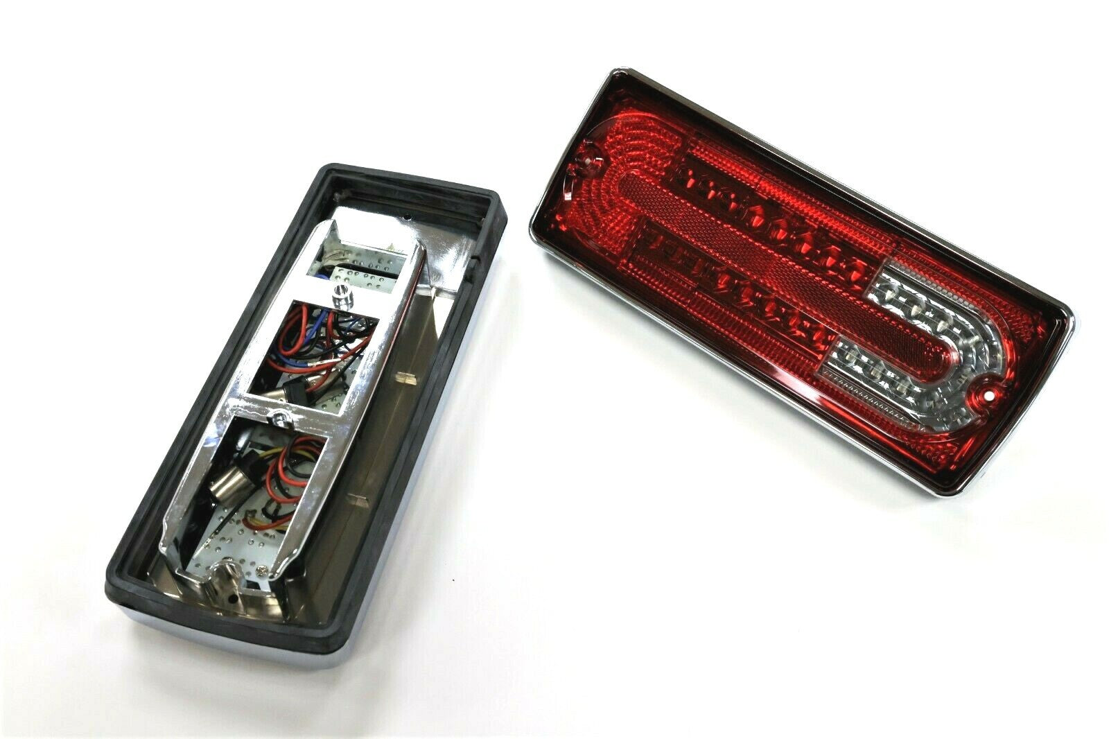 Fits 1990~2011 Mercedes Benz G Class W463 LED Tail Lamp Chrome RIM Red White