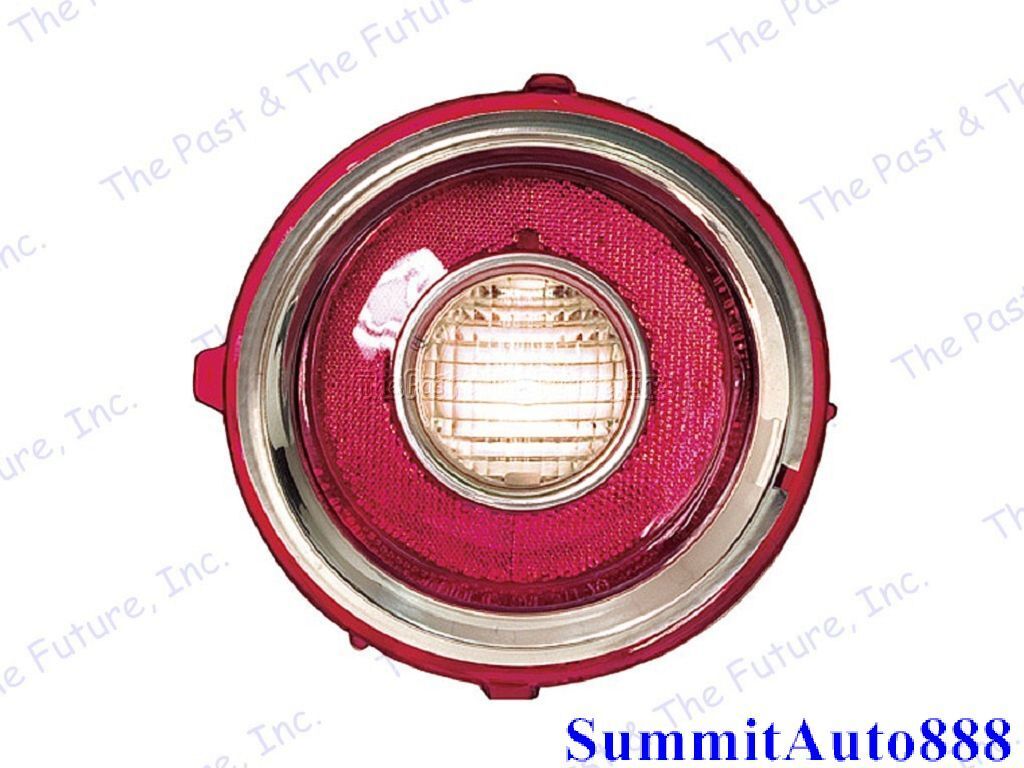 70 71 72 73 Chevy Camaro Backup Back Up Lamp Light - RS - Right CATL7073-6R