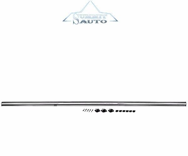 66-77 Bronco Rear Quarter Panel Molding Right Side With Spare Tire Rack & Clips