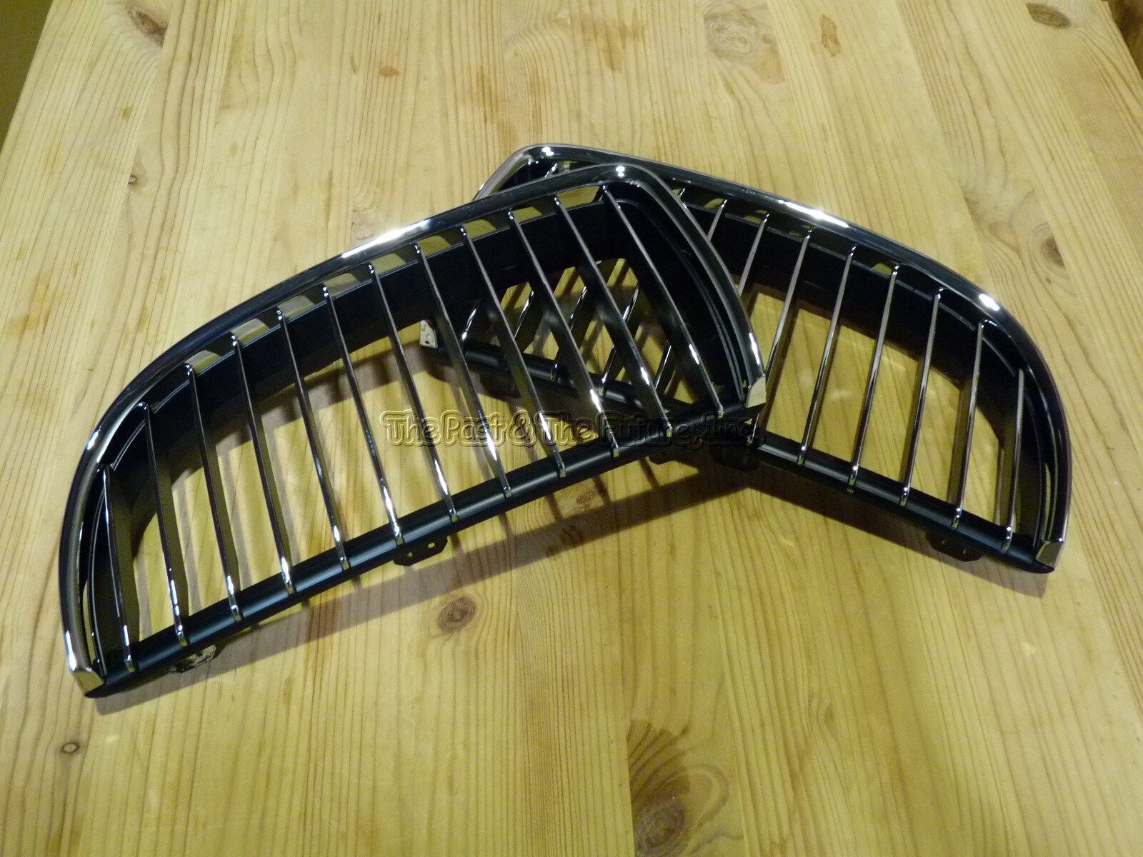 Fits BMW E90 E91 3-Series SEDAN Front Kidney Grille Grill CHR BK L&R 2PCS