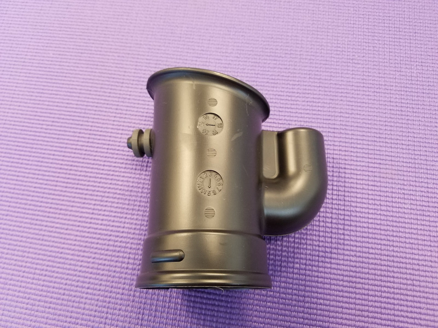 Fits  NEW ACCORD COUPE 4 CYL 06-07 AIR INTAKE TUBE INLET DUCT OEM 17254-RAA-A10