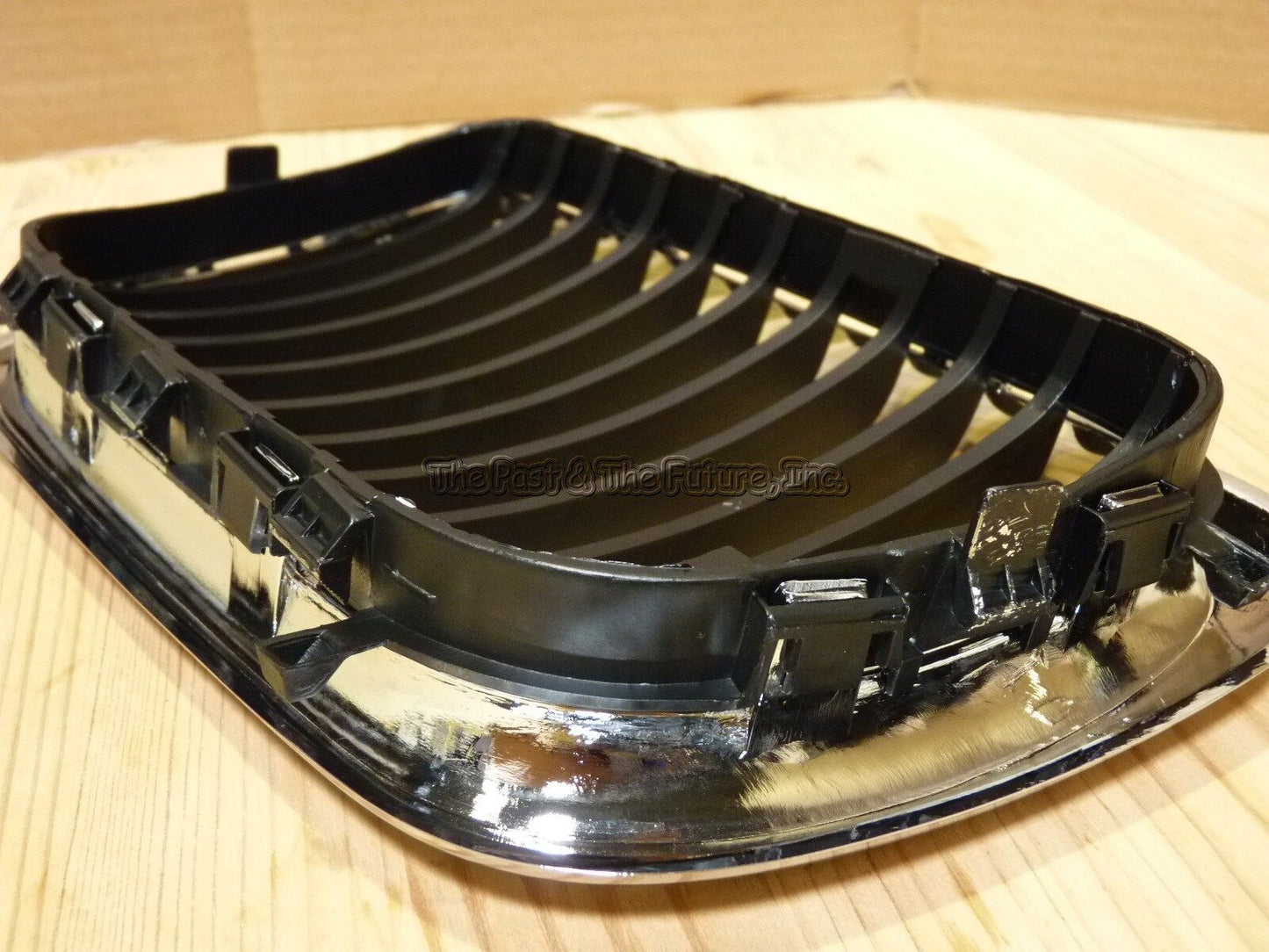 Fit BMW E36 3-Series Aftermarket Front Kidney Grille Grill CHR Black Right