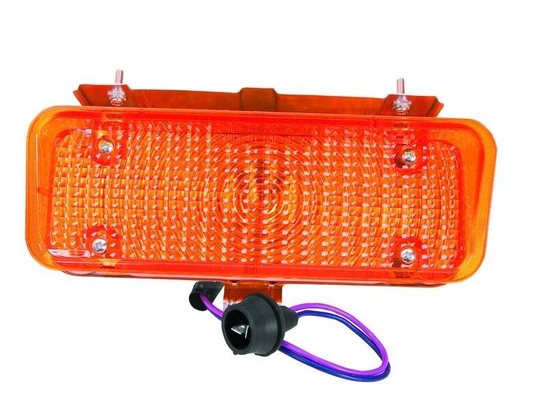 PARKING LAMP ASSEMBLY RH PASSENGER SIDE 1971-72 CHEVROLET TRUCK (AMBER)