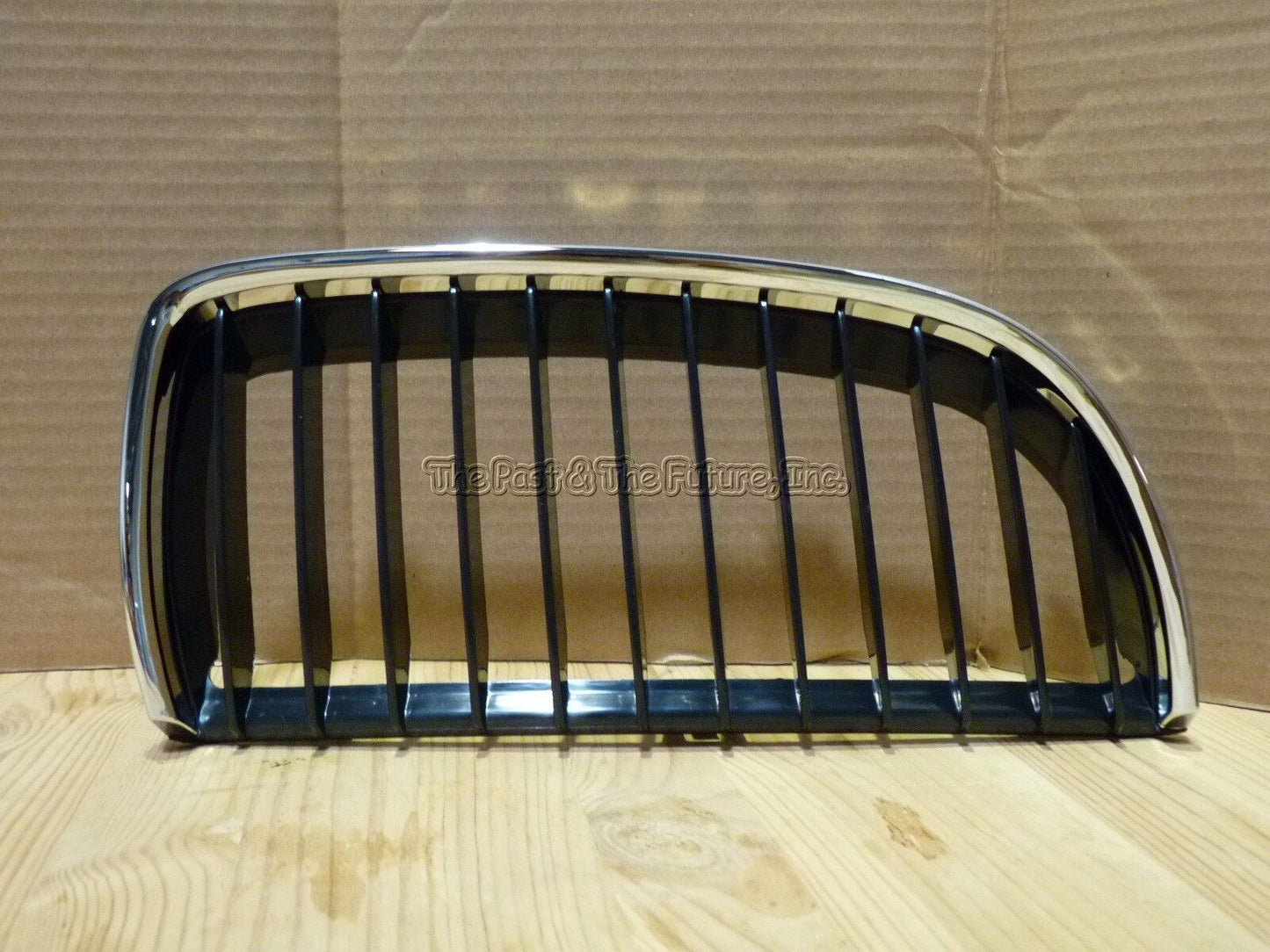 Fits BMW E90 E91 3-Series WAGON Aftermarket Front Kidney Grille Grill CHR BK RH