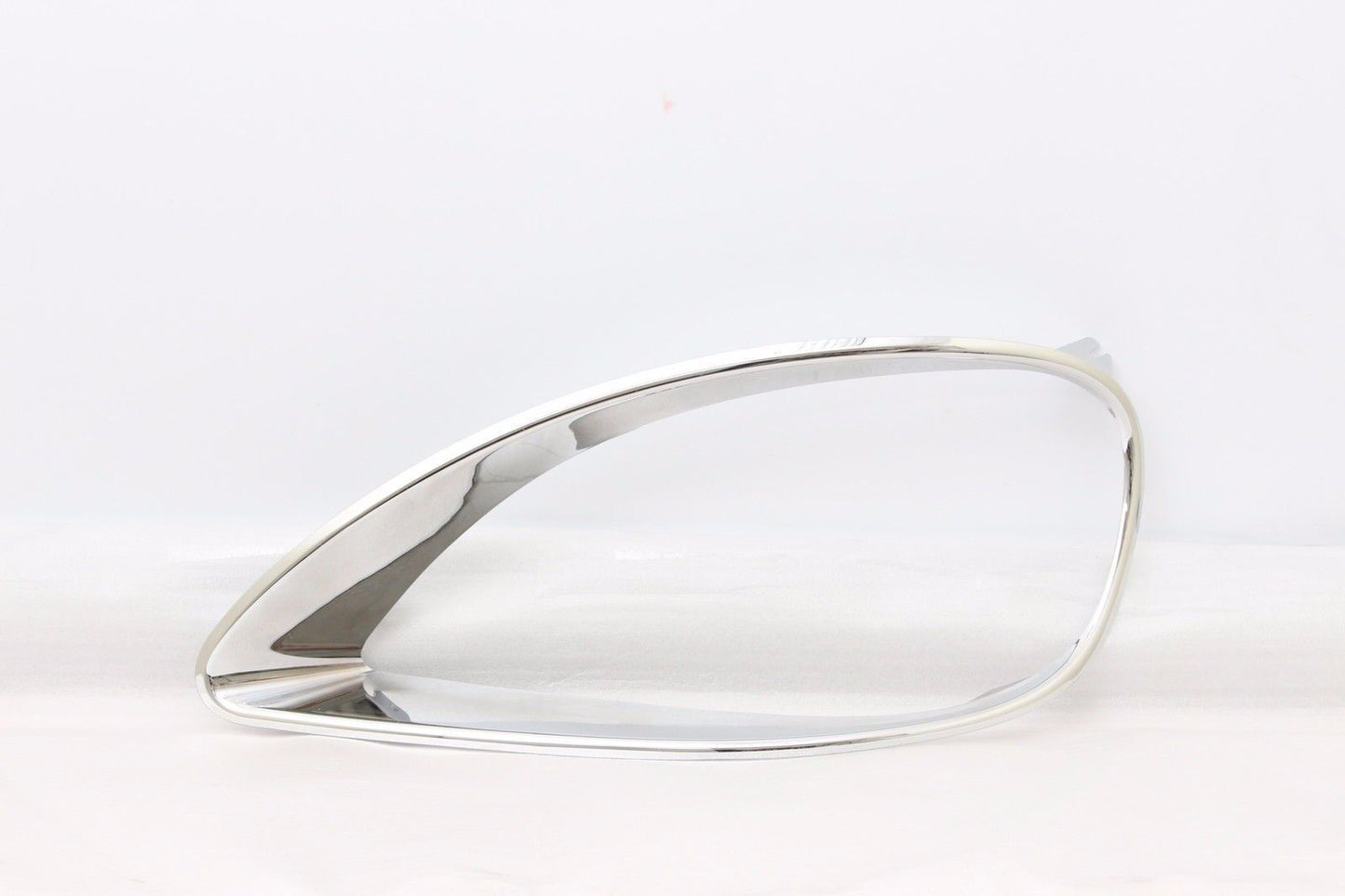 Fit 2000-2008 Freightliner Columbia Front Driver Left Side Head Light Bezel HL11