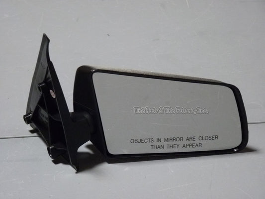 Fits Outside Side View Door Mirror Manual 15675114 GM1321128 Right