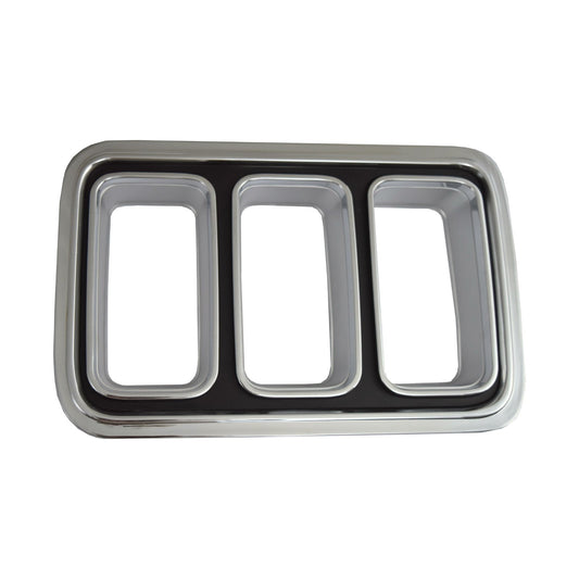 TAIL LAMP BEZEL LH 1970 MUSTANG