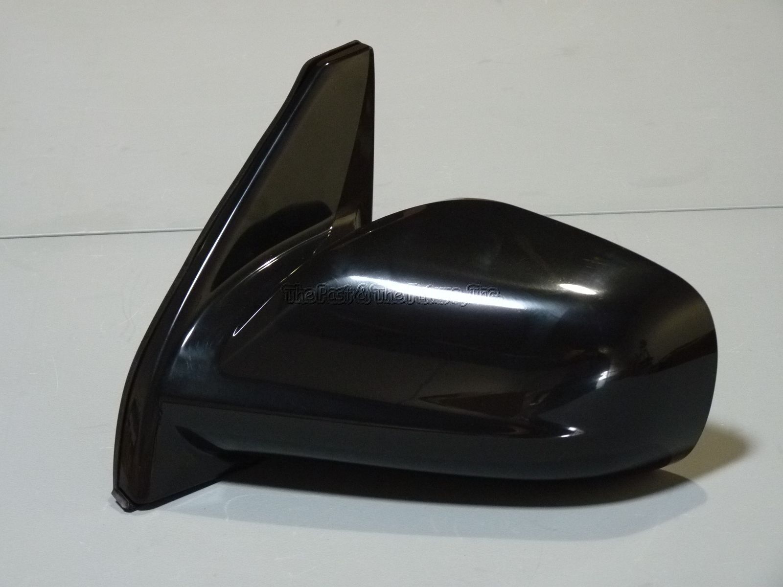Fits Outside Side View Door Mirror Manual 8794002400 TO1320206 Left