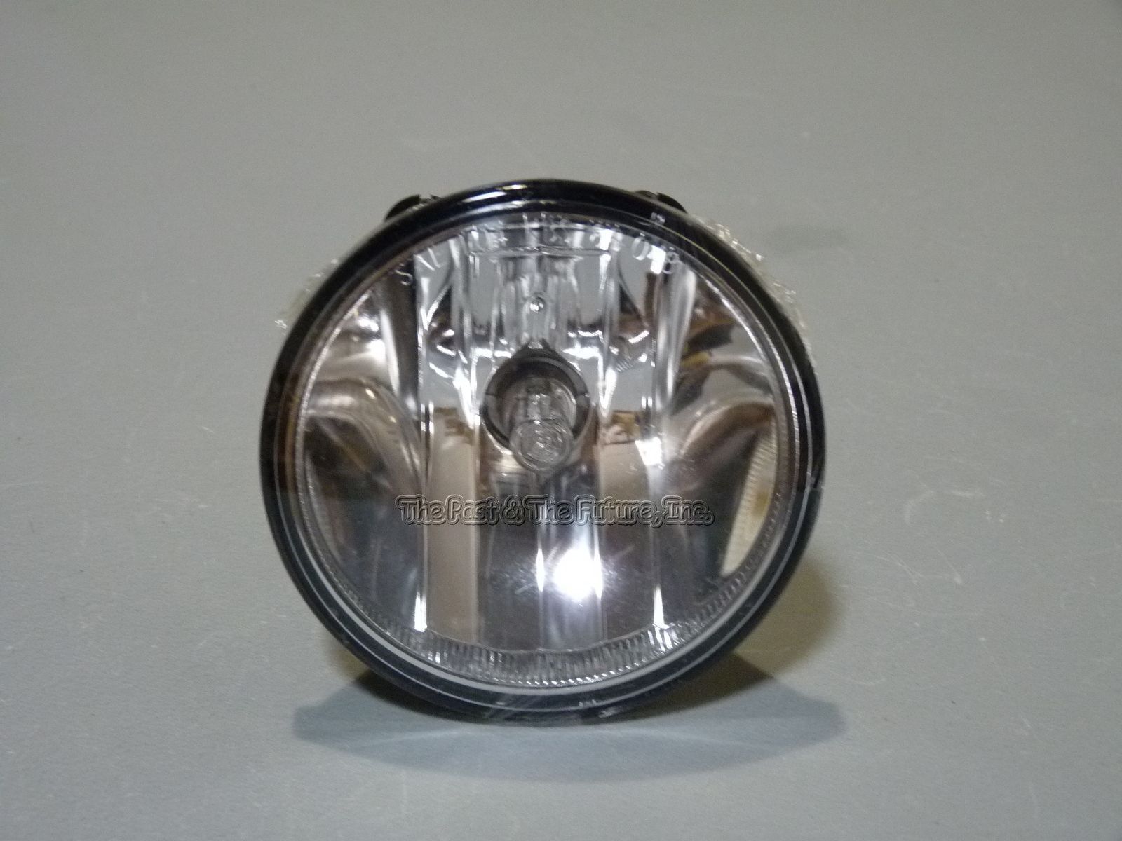 Fits Chevy GMC Ford Pontiac Replacement Fog Lamp Light Right=Left 1PC