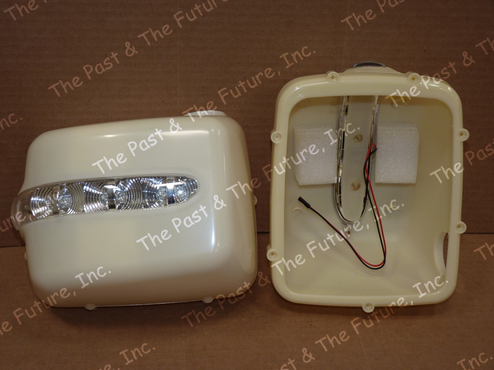 Fits 1990~2011 Mercedes Benz G Class W463 Style Door Mirror Cover LED PT