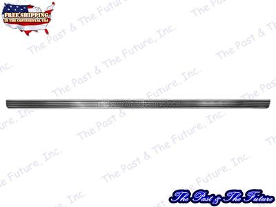 Rocker Panel Molding - Right MSMG6566-8R